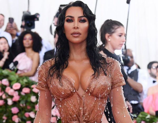 Kim Kardashians Hairstylist Dishes On Her Met Gala Look E News